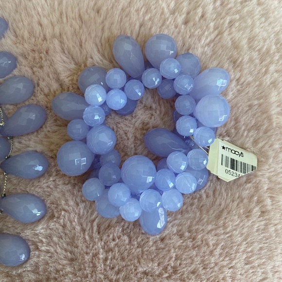 ❌ SOLD ❌ Fashion necklace and bracelet set - Picture 3 of 6